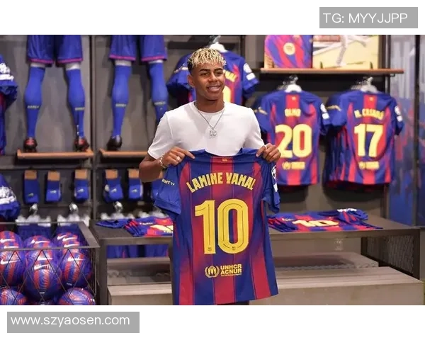 摩纳哥国籍男足明星球员的辉煌成就与传奇故事解析 摩纳哥国籍男足明星球员的辉煌成就与传奇故事解析