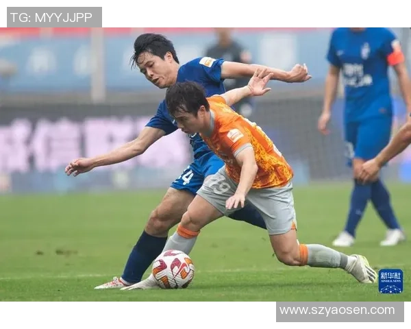 赛后分析:深圳足球队与武汉足球队在比赛中的灵活战术对比与启示 赛后分析:深圳足球队与武汉足球队在比赛中的灵活战术对比与启示