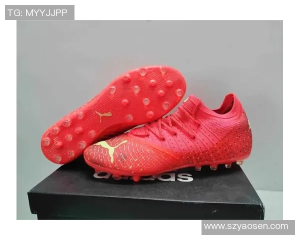 足球明星倾情推荐的顶级足球鞋品牌一览 足球明星倾情推荐的顶级足球鞋品牌一览